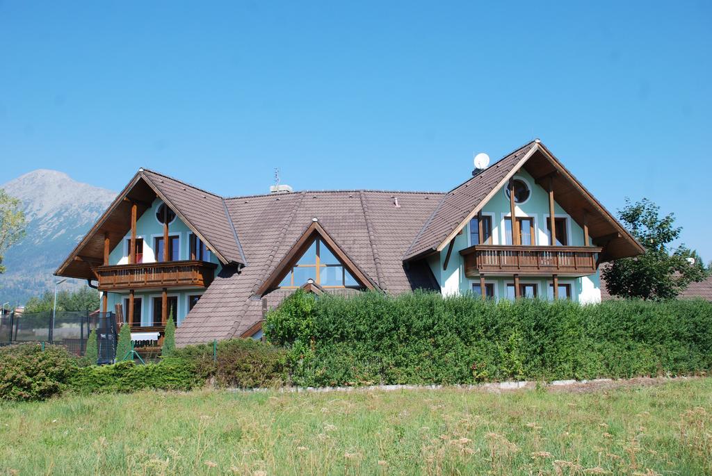 Villa Capri Vysoke Tatry Ngoại thất bức ảnh